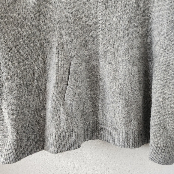 J. Crew Alpaca Wool Relaxed Turtleneck Poncho Sweater Slouchy Cozy Boho Gray S/M - Picture 6 of 10